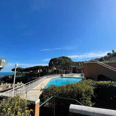 Portofino Est ראפאלו