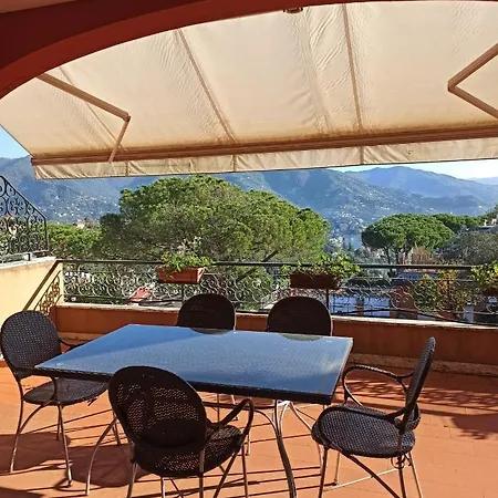 דירה Portofino Est
