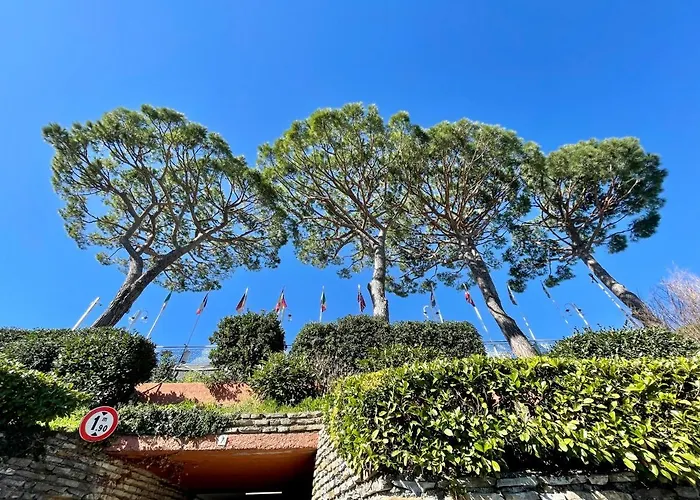 Portofino Est