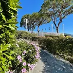 Portofino Est *