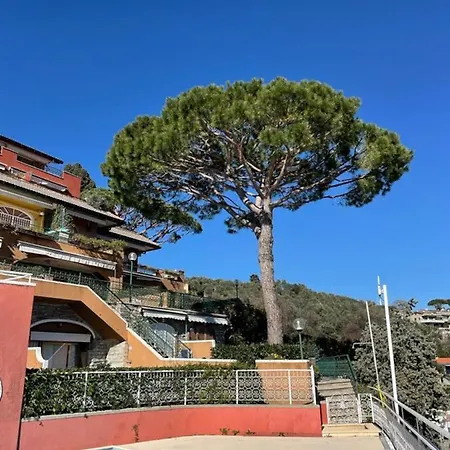Апартаменты Portofino Est *