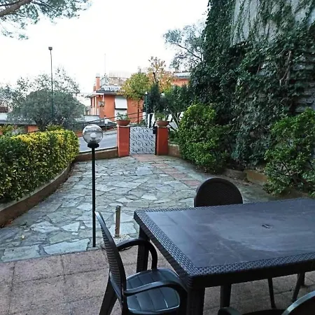 Portofino Est