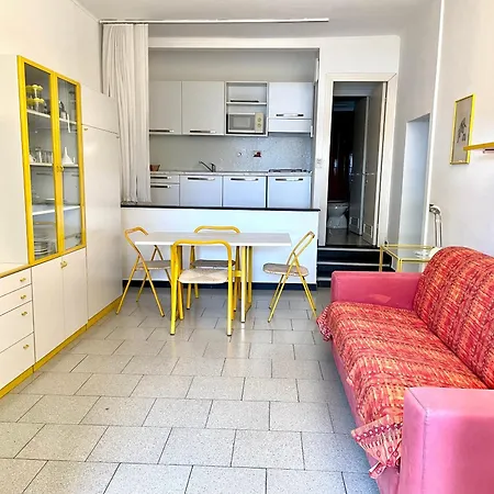 Portofino Est Apartment