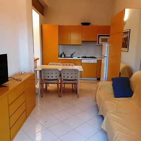 Portofino Est Apartment *